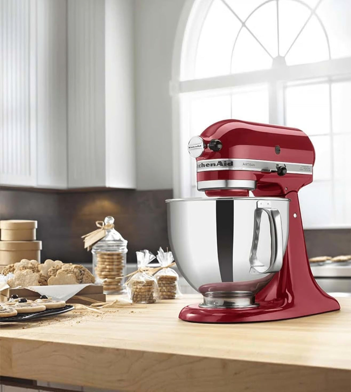 KitchenAid 4.8L Artisan Tilt-Head Stand Mixer – 300W, 10-Speed, Stainless Steel Bowl, Empire Red – 4.8L Capacity, Includes Flat Beater, Dough Hook, and Wire Whip