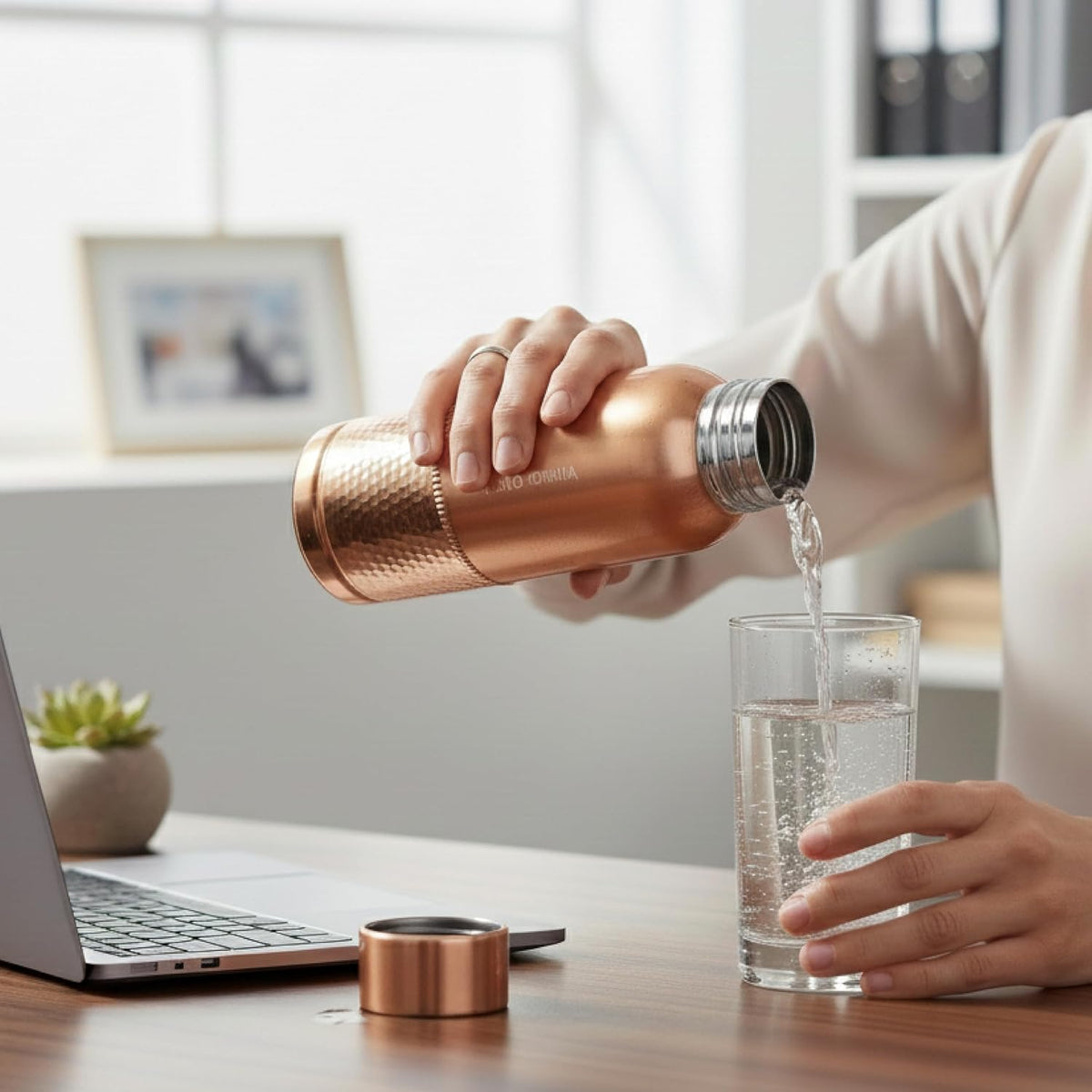CELLO Megha Copper Water Bottle For Daily & Office Use 1000 ml | Leakproof & Rustproof ISI Certified Single Wall 100% Pure Copper Promotes Immunity, Improve Digestion & Supports Healthy Living